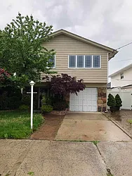 Sold by Momentum Real Estate LLC