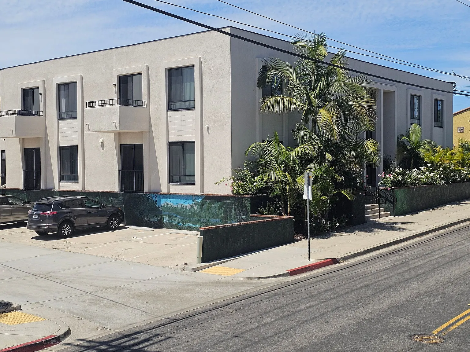 Jewell Sreet — Photo 2
