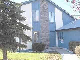 1316 Yorkland Rd photo 1