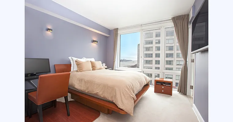 Rented by BLU Real Estate | media 11