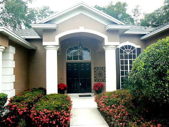 2nd image of 1350 Shady Knoll Ct