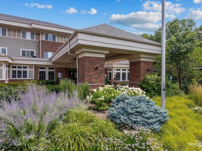 801 N McLean Blvd #202, Elgin, IL, 60123