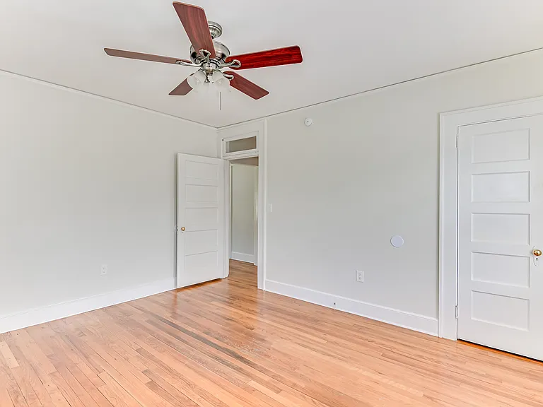 2353 Redwood Dr — Photo 24