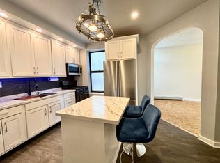 723 Eastern Pkwy APT 3, Brooklyn, NY 11213
