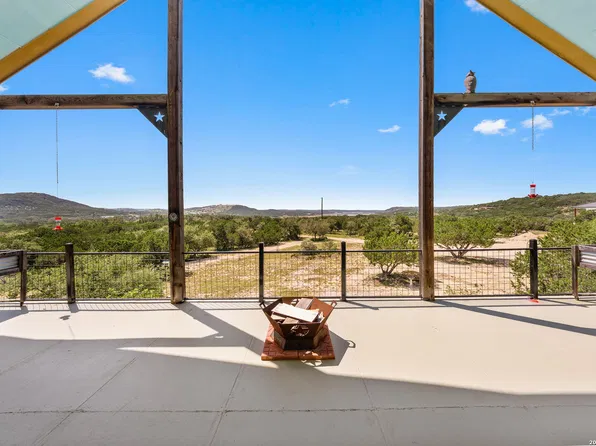 189 Scenic Sunset, Lakehills, TX 78063
