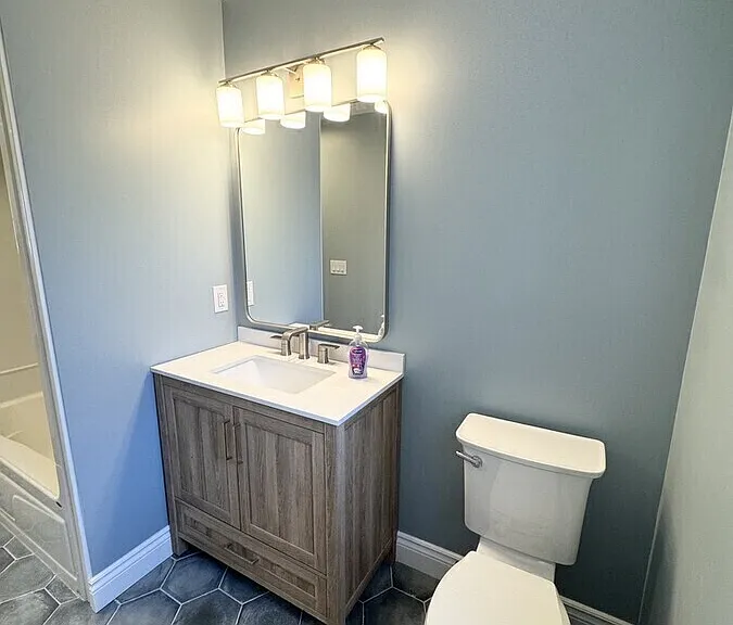 1296 Laurendeau Ave — Photo 21