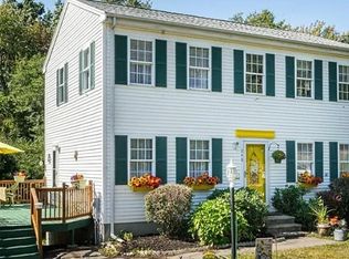 248 Acropolis Rd, Lowell, MA 01854