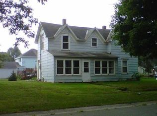 205 2nd St S, Raymond, MN 56282