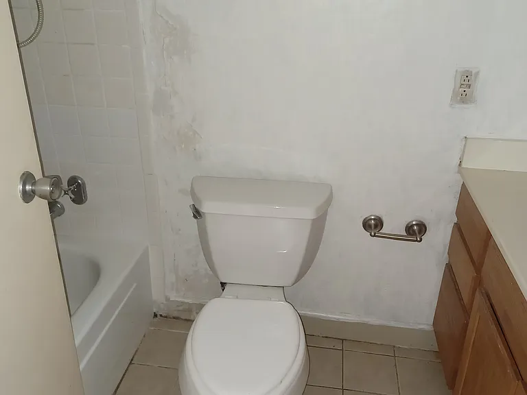 1700 W Clinch Ave #219 — Photo 12