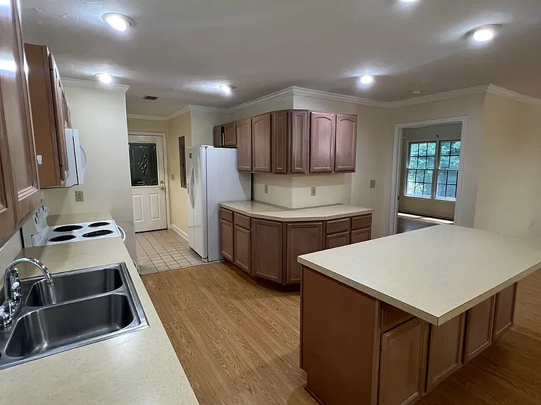 193 Edgewood Ridge Rd — Photo 7