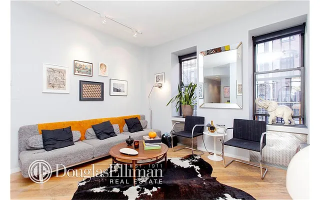 Rented by Douglas Elliman | media 7