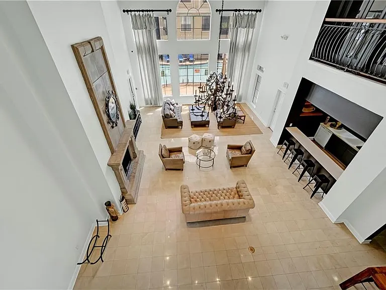 3777 Peachtree Rd NE #1733 — Photo 33