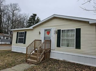 319 Hunters Rill, Oxford, MI 48371