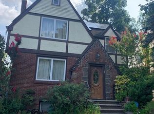 166 Herrick Ave, Teaneck, NJ 07666