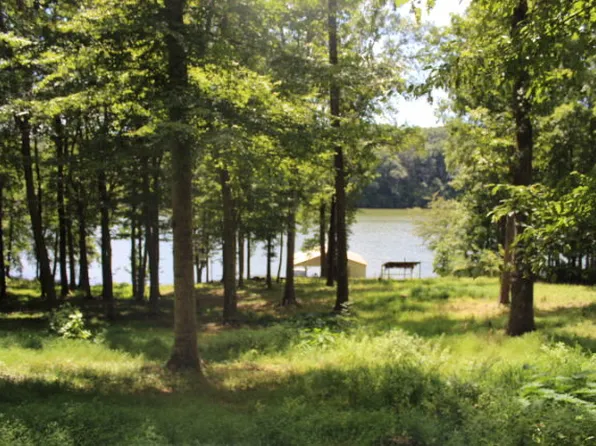 240 Poplar Springs Dr, Killen, AL 35645