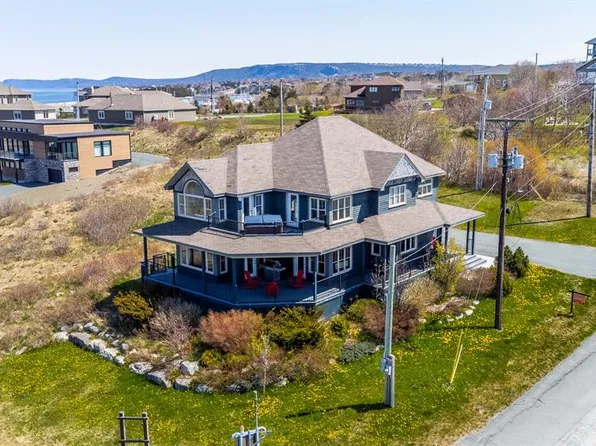 2 Commodore Place, Conception Bay South, NL A1W0A9