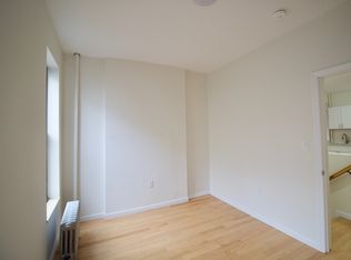 550 55th St APT 8, Brooklyn, NY 11220