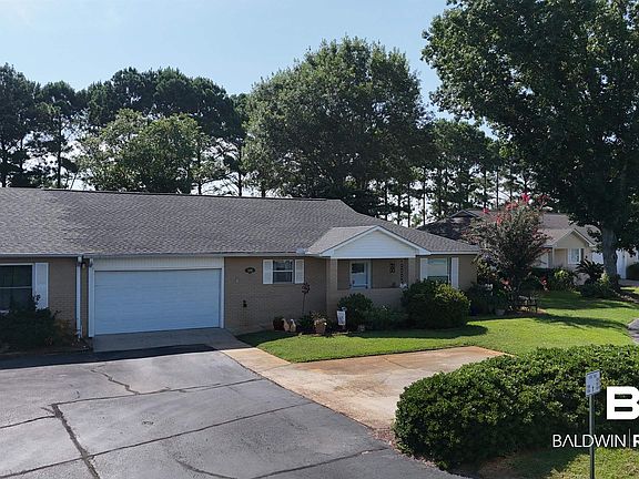 3rd image of 9389 Villas Dr #2