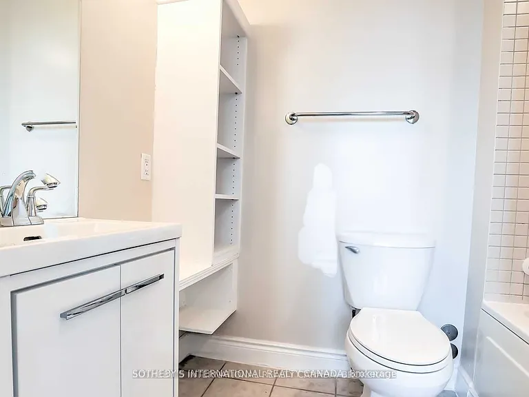 500 Queens Quay W #610W — Photo 16