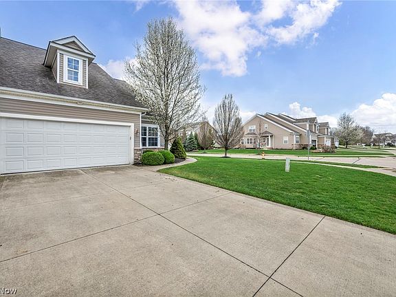 5th image of 8330 Beaumont Dr