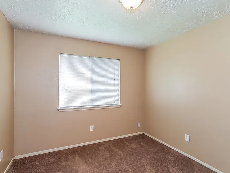 2010 Quail Place Dr — Photo 18
