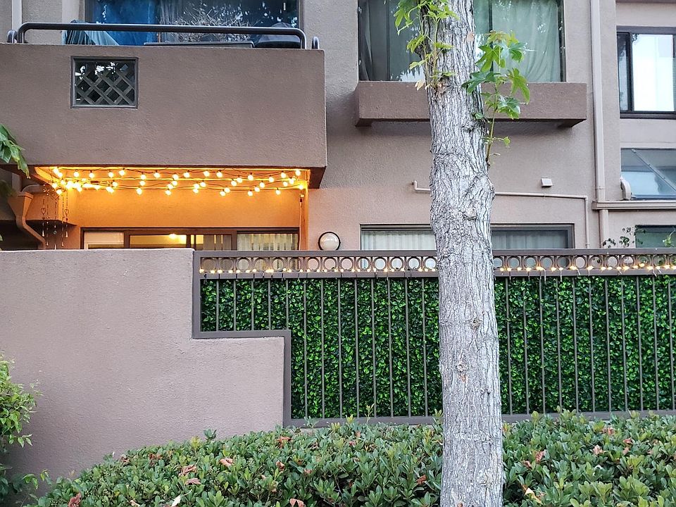 Beautiful at night with the lights on!