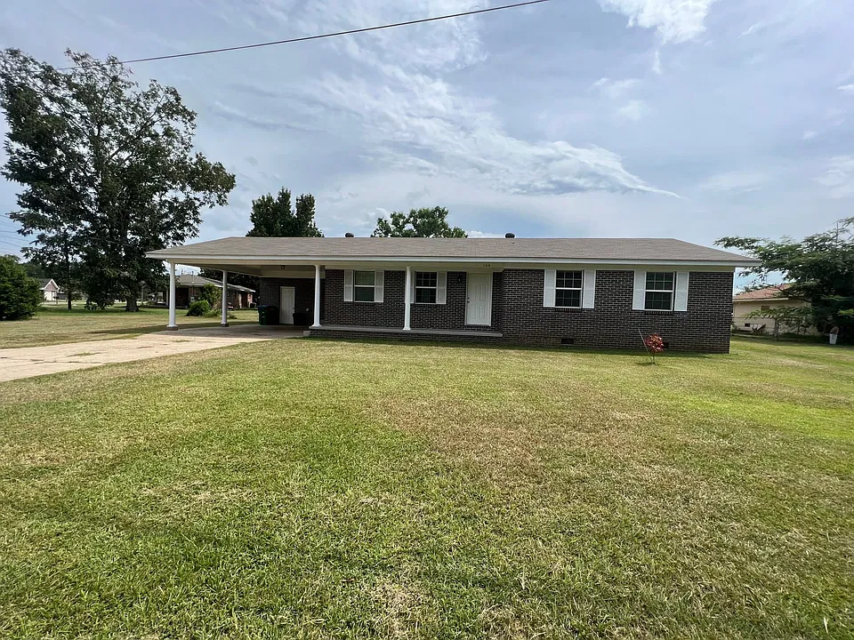 105 Griffith Dr