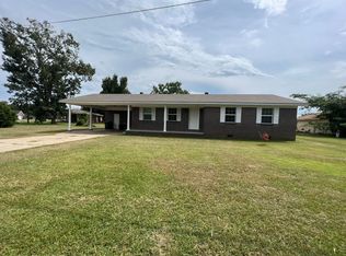 105 Griffith Dr, Petal, MS 39465