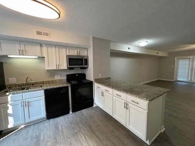 3405 Whitehurst Rd #D — Photo 7