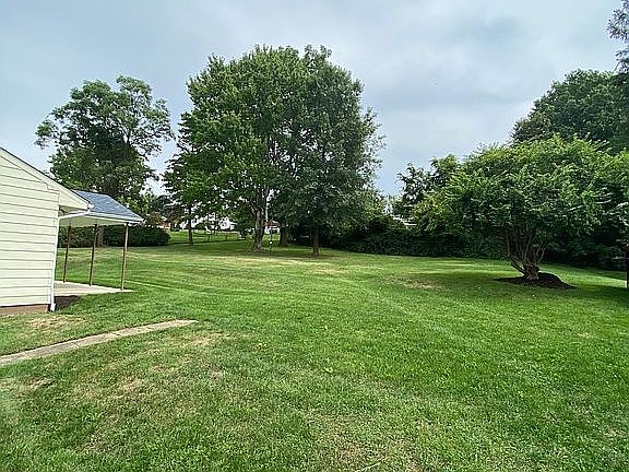 4th image of 2179 Mitchell Dr