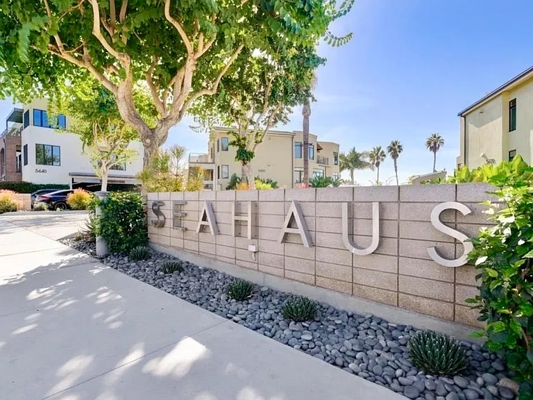 Front of Seahaus condo complex