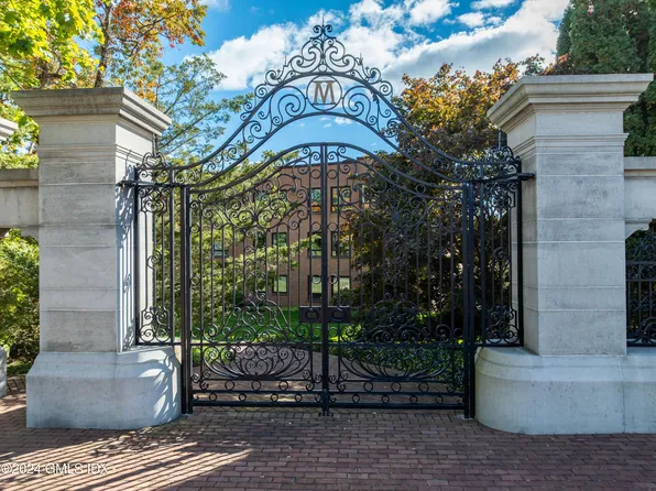 1 Milbank Ave APT 3B, Greenwich, CT 06830