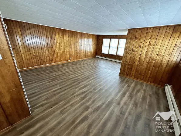 199 Baldwin St #A, Sharon, WI 53585