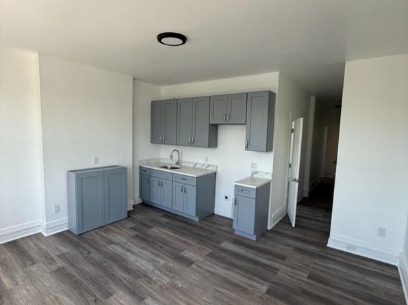 1111 W Lehigh Ave APT 2