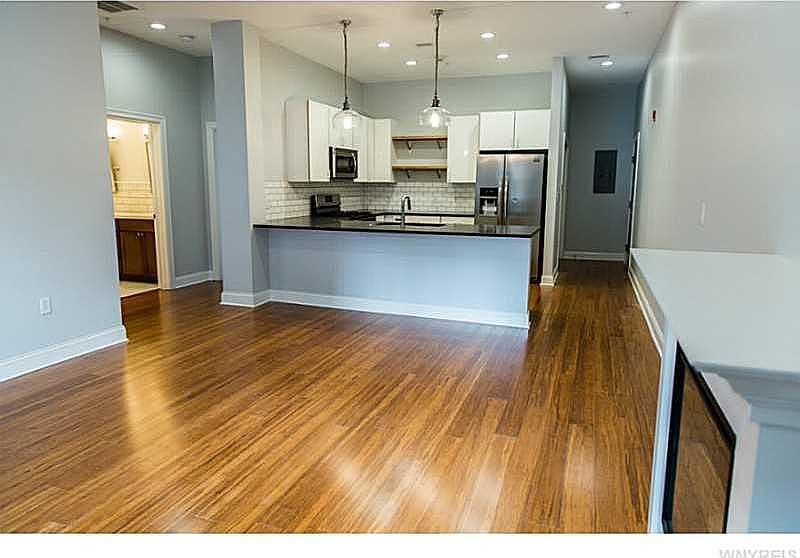 1st image of 220 Franklin St APT 2