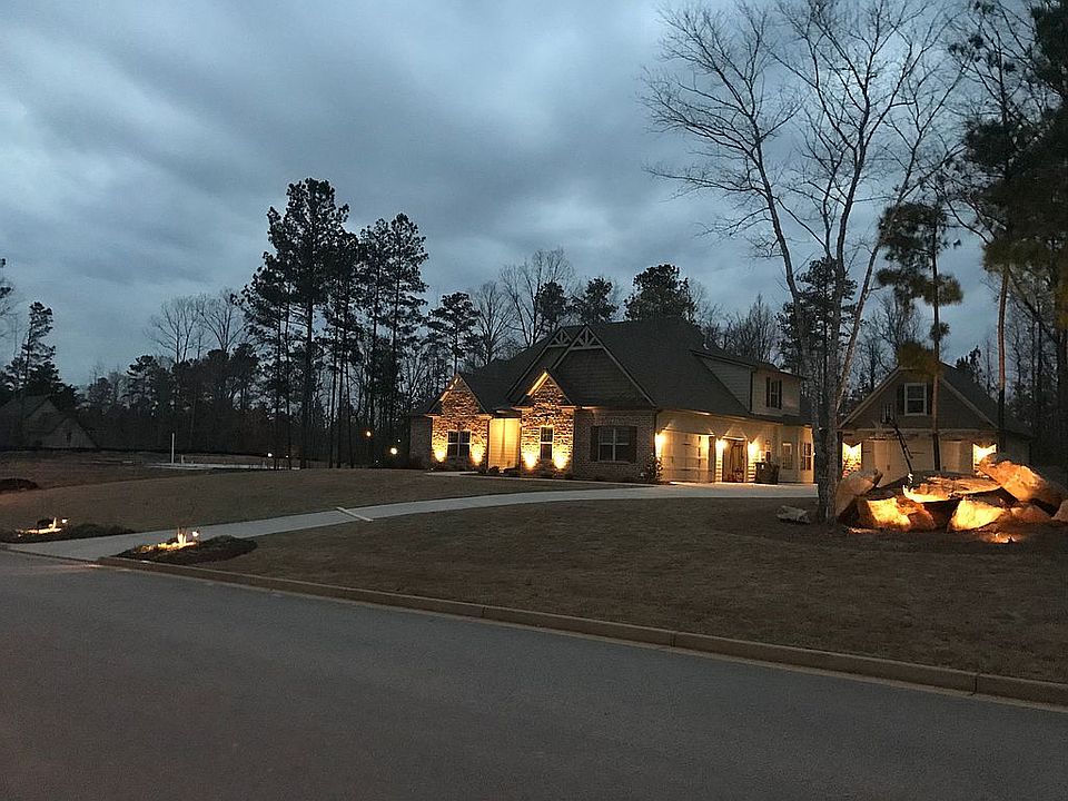 2nd image of 125 Southmill Ln