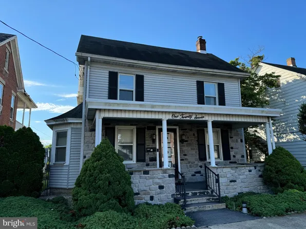 127 Fairview Ave, Waynesboro, PA 17268