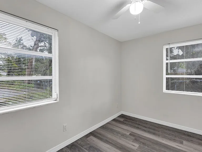 751 Bellevue Ave #1 — Photo 16