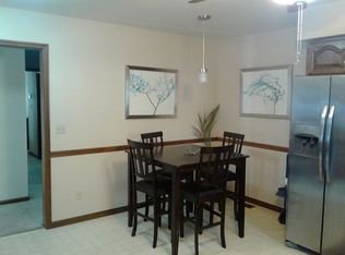 305B E Michigan Ave, Urbana, IL