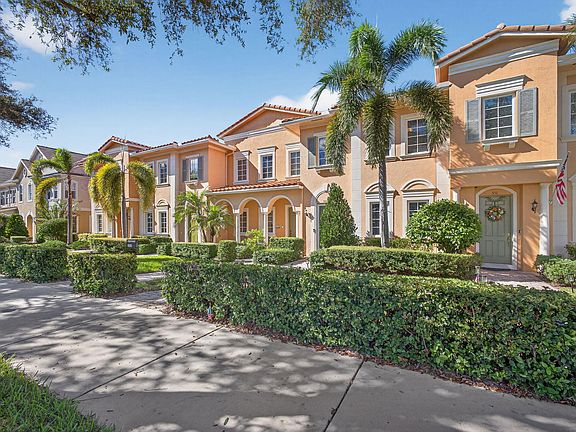 2nd image of 555 Dakota Drive