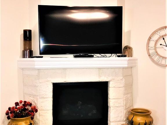 5th image of 4901 Scarlett Oak Dr