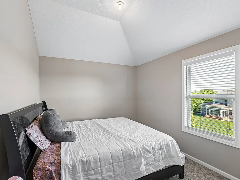 8602 W 166th Ct — Photo 25