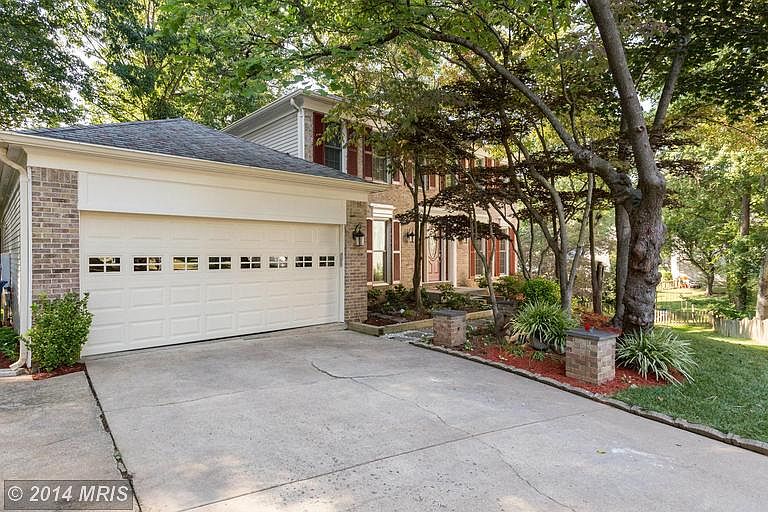 1st image of 5240 Herzell Woods Ct