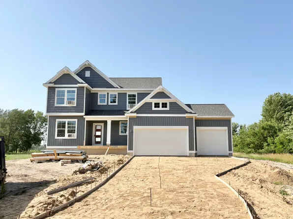720 Sunfield Dr, Byron Center, MI 49315