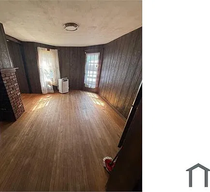 4 bed, $2,300 — Photo 3