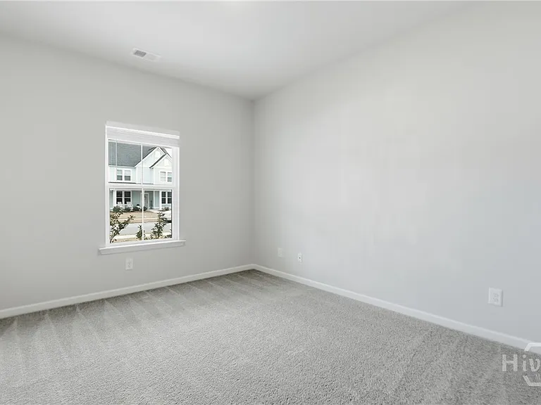 729 Blue Moon Xing — Photo 19