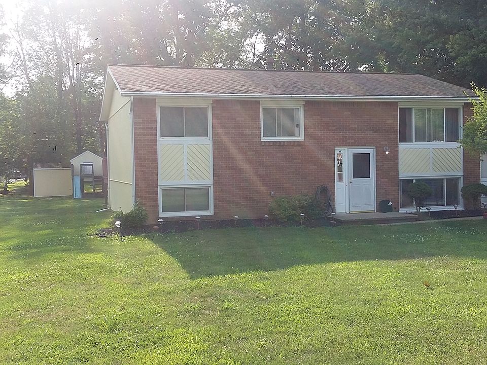 1st image of 7126 Parkside Dr