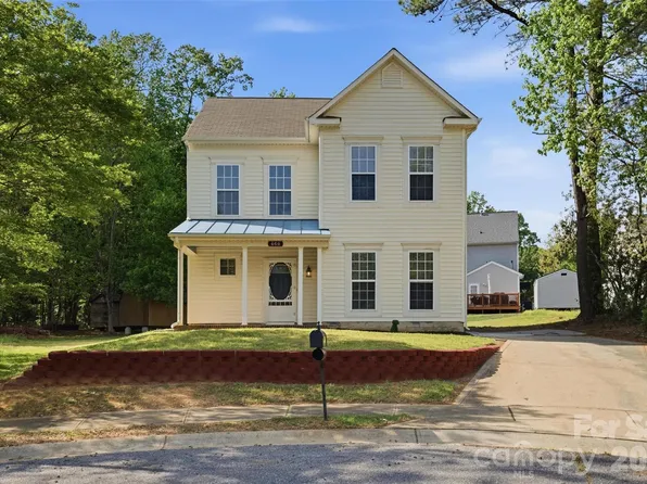 460 Mables Ct, Statesville, NC 28677