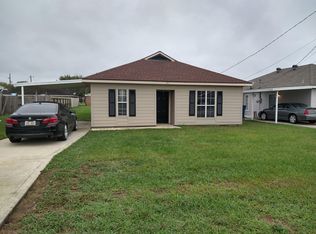 410 Charlotte Dr, Patterson, LA 70392
