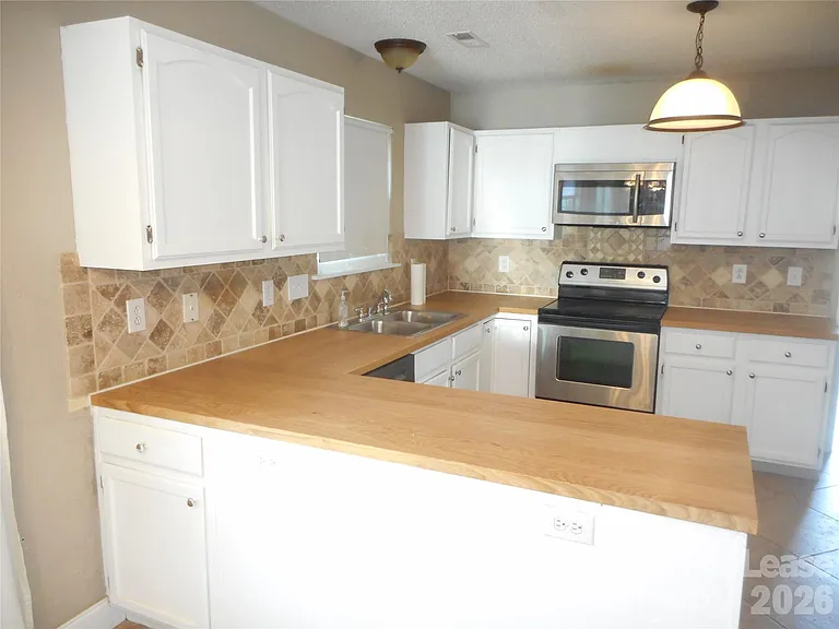 8431 Leeper Dr — Photo 7